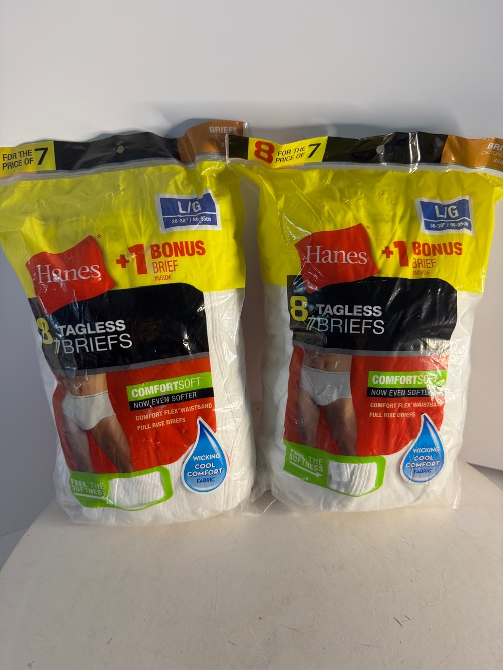 Hanes Men's 2 packs of 8 Tagless 16 Briefs Comfort Soft White Size large